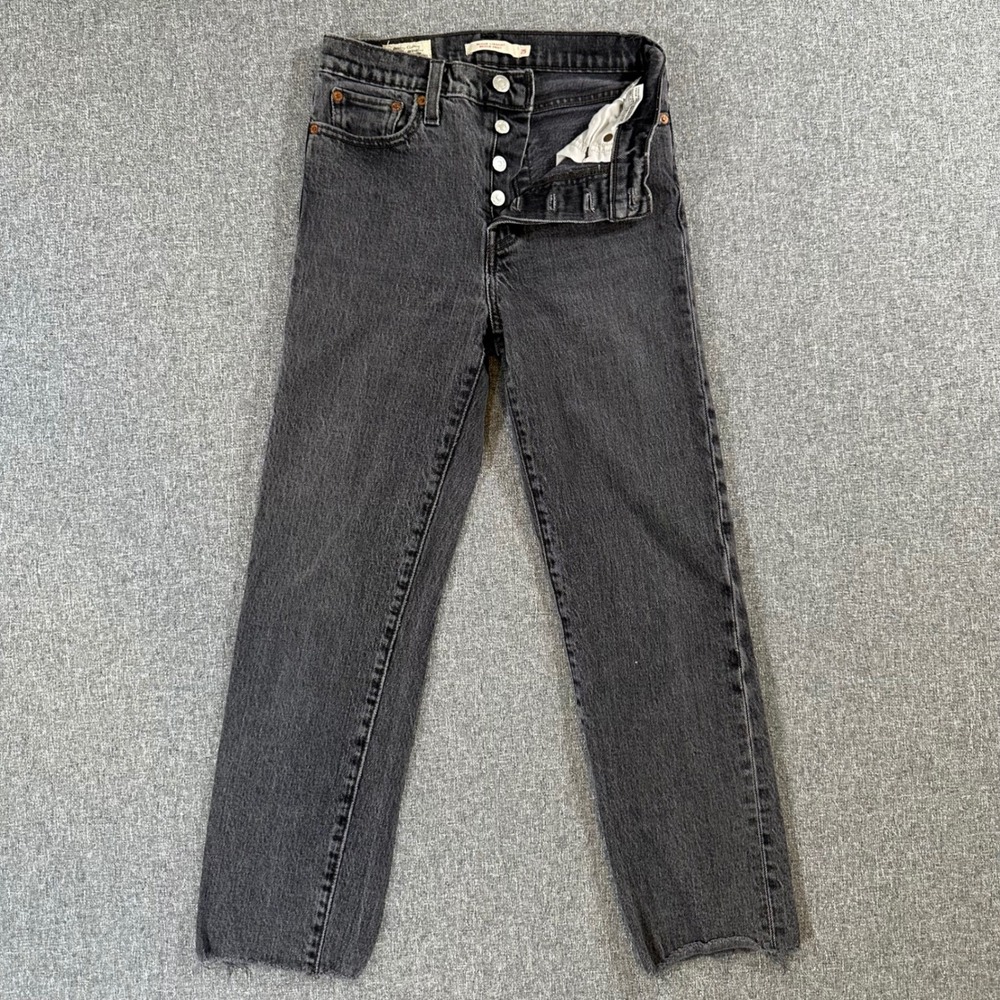 Levis Wedgie Straight‎ Jeans Womens 25 Black High Rise Button Fly Denim Pants